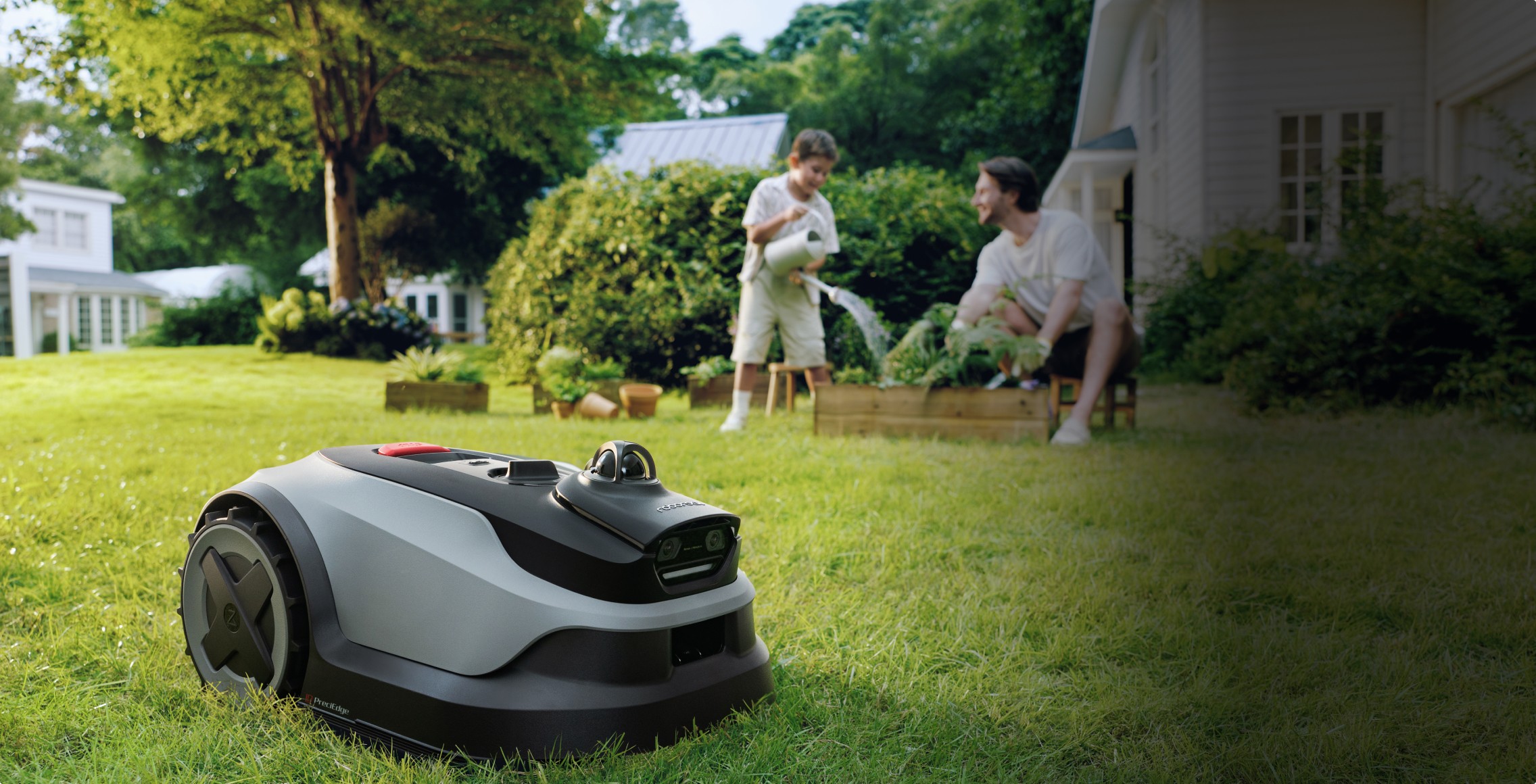 Roborock app calendar interface setting automated mowing days and hours